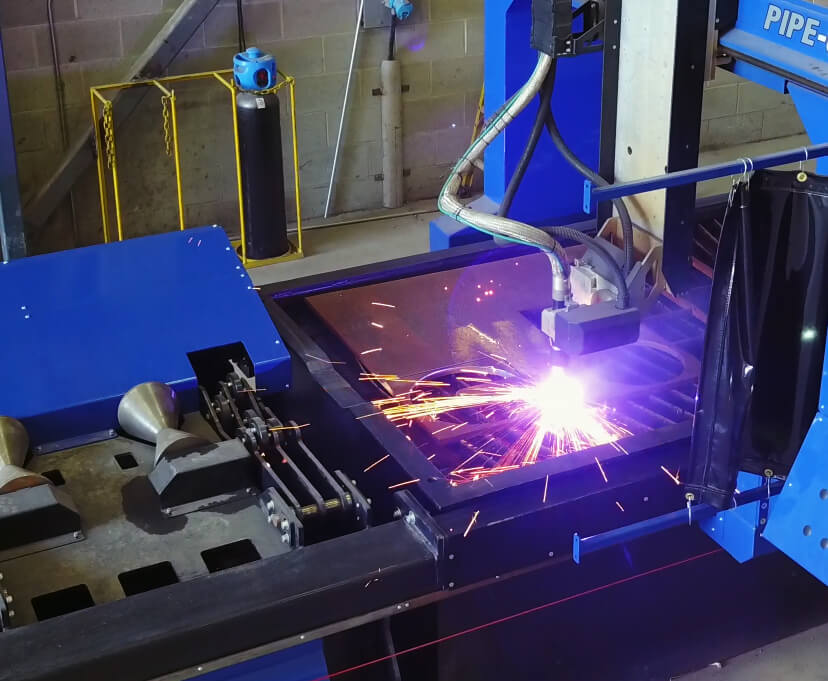 Plasma cutter making a cut